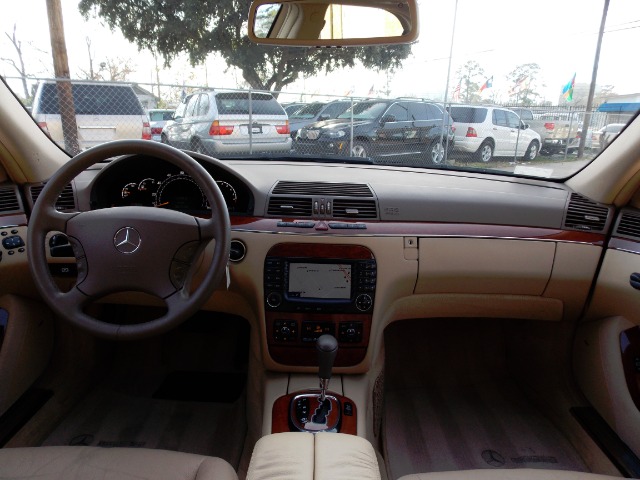 Mercedes-Benz S-Class 2006 photo 3