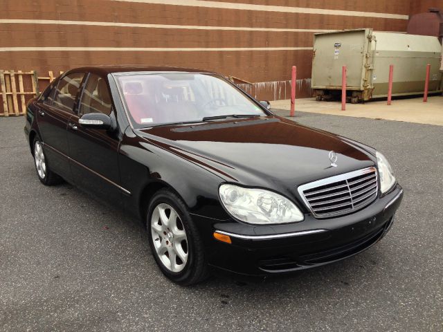 Mercedes-Benz S-Class 2006 photo 2