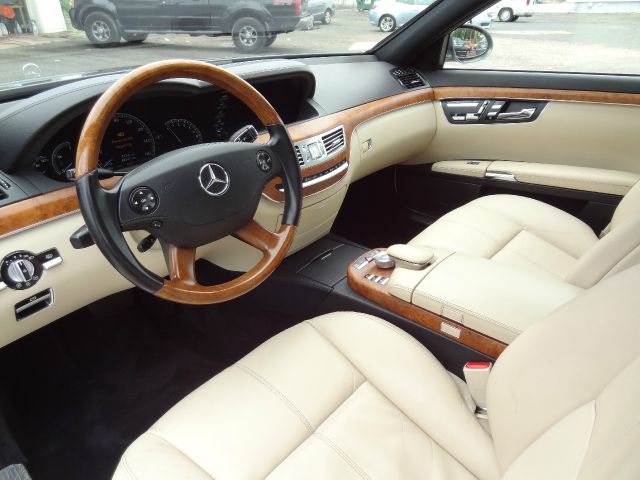 Mercedes-Benz S-Class 2007 photo 13