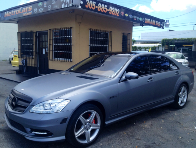 Mercedes-Benz S-Class 4WD Supercab 145 Lariat Sedan