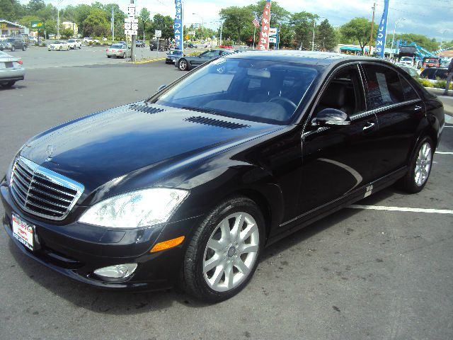 Mercedes-Benz S-Class 2007 photo 2