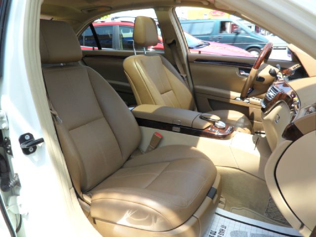 Mercedes-Benz S-Class 2008 photo 48