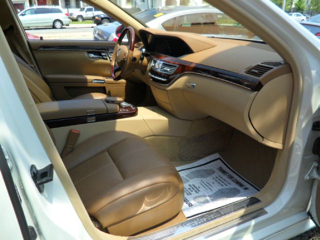 Mercedes-Benz S-Class 2008 photo 50