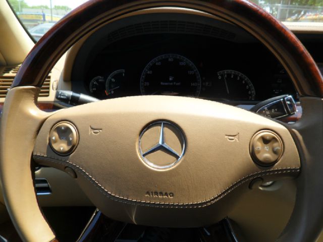 Mercedes-Benz S-Class 2008 photo 61