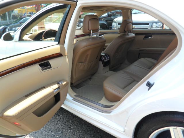 Mercedes-Benz S-Class 2008 photo 45