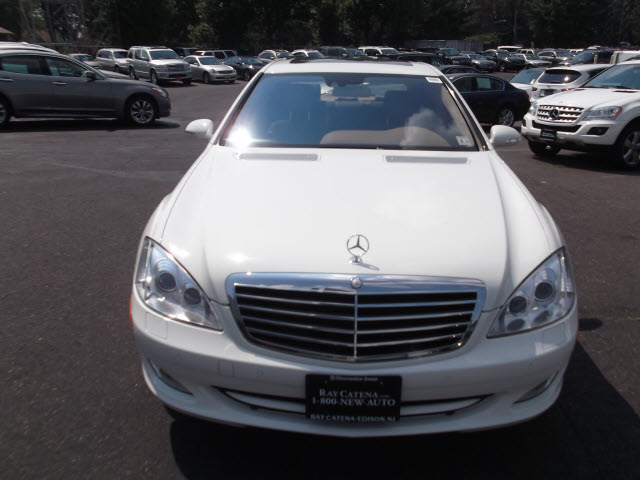 Mercedes-Benz S-Class 2009 photo 1