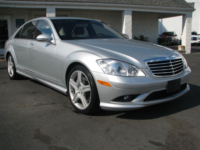 Mercedes-Benz S-Class 2009 photo 2