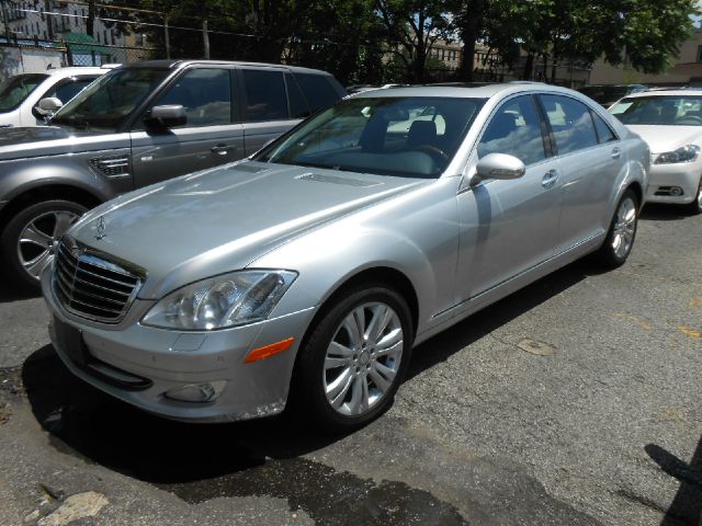 Mercedes-Benz S-Class 2009 photo 2