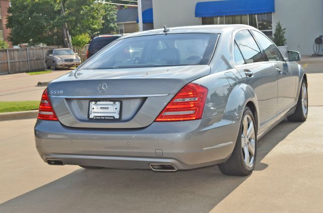 Mercedes-Benz S-Class 2010 photo 3