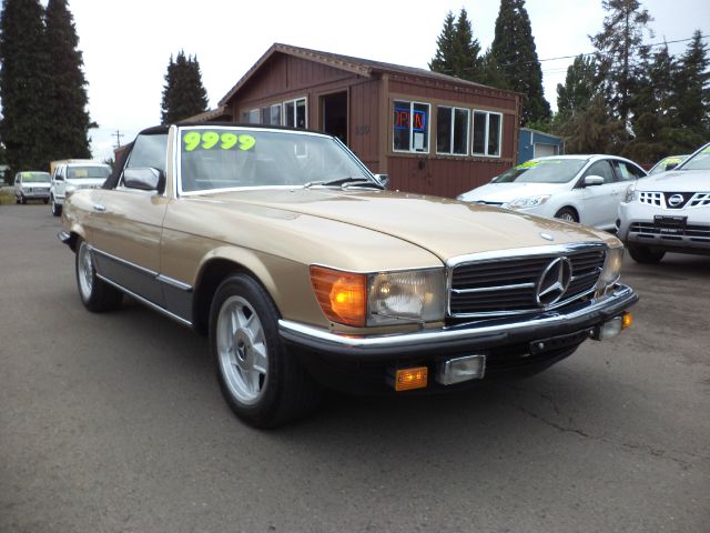 Mercedes-Benz SL-Class 1984 photo 2