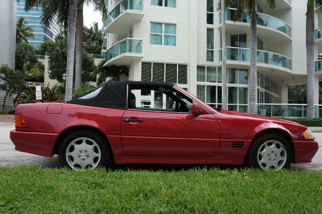 Mercedes-Benz SL-Class 1995 photo 9