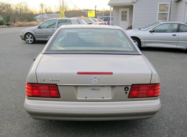 Mercedes-Benz SL-Class 1997 photo 2