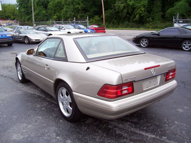 Mercedes-Benz SL-Class 1999 photo 2