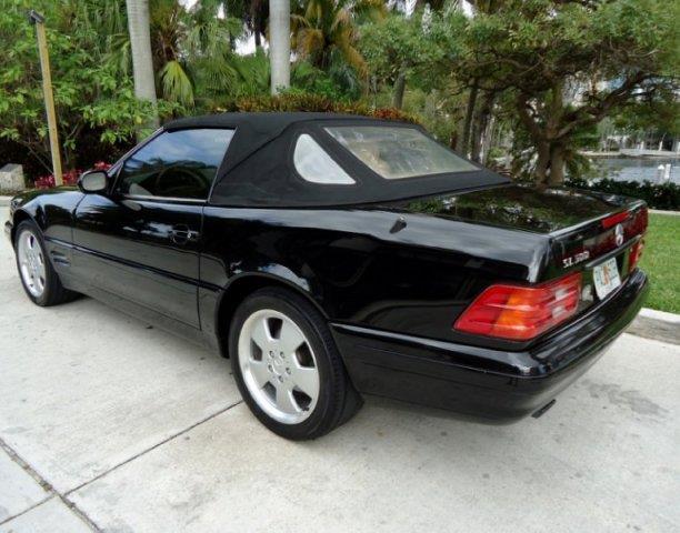 Mercedes-Benz SL-Class 1999 photo 15