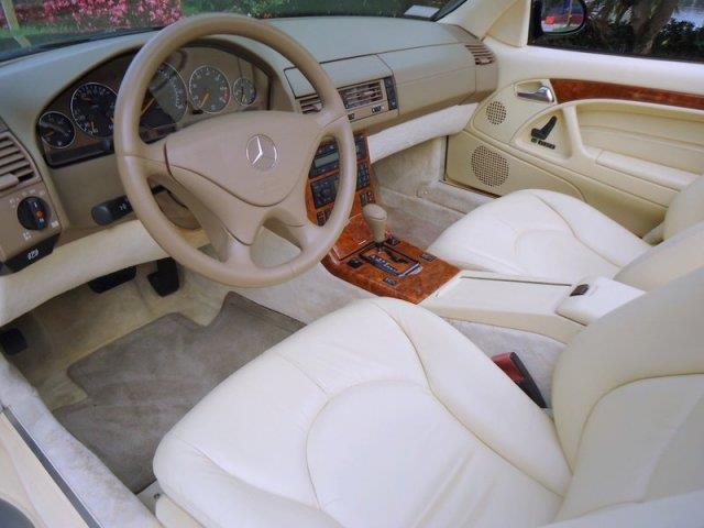 Mercedes-Benz SL-Class 1999 photo 2