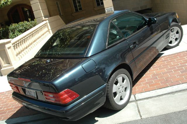 Mercedes-Benz SL-Class 2000 photo 10