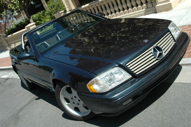 Mercedes-Benz SL-Class 2000 photo 12