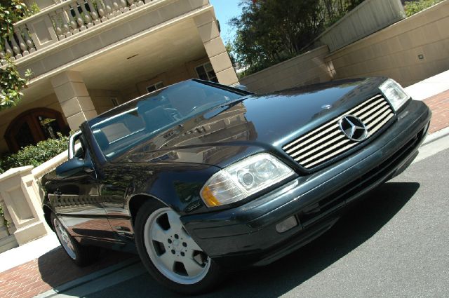 Mercedes-Benz SL-Class 2000 photo 17