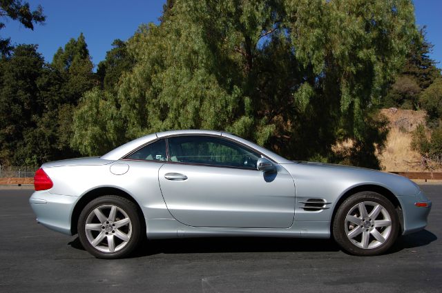 Mercedes-Benz SL-Class Clean Carfax ONE Owner Convertible