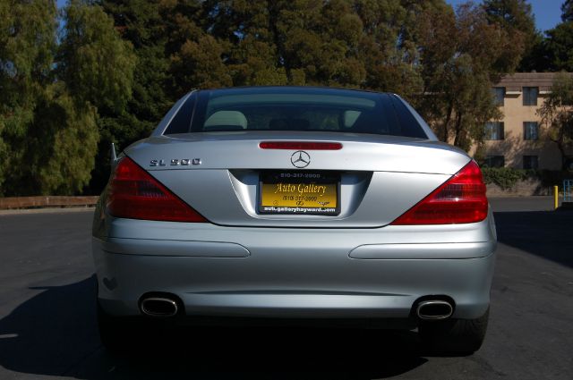 Mercedes-Benz SL-Class 2003 photo 3