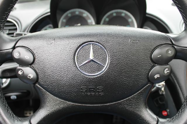 Mercedes-Benz SL-Class 2003 photo 11