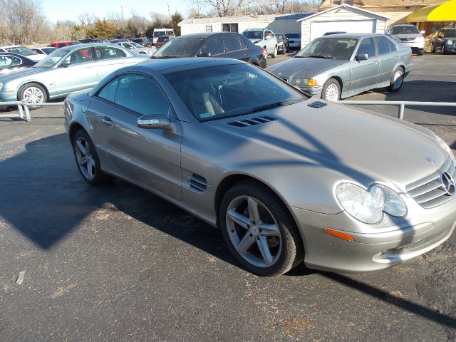 Mercedes-Benz SL-Class 2004 photo 2