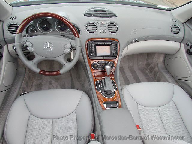 Mercedes-Benz SL-Class 2004 photo 2