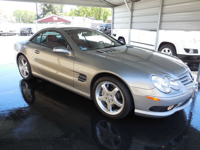 Mercedes-Benz SL-Class 2004 photo 4