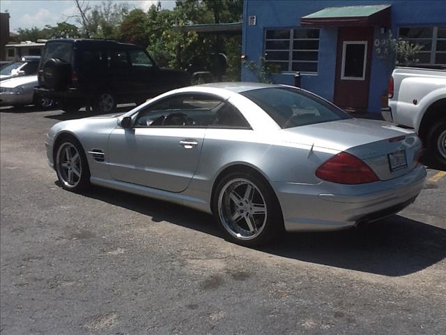 Mercedes-Benz SL-Class 2004 photo 15