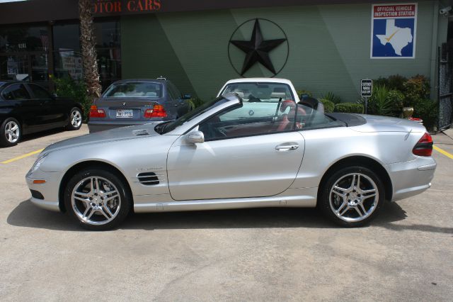 Mercedes-Benz SL-Class 2004 photo 2