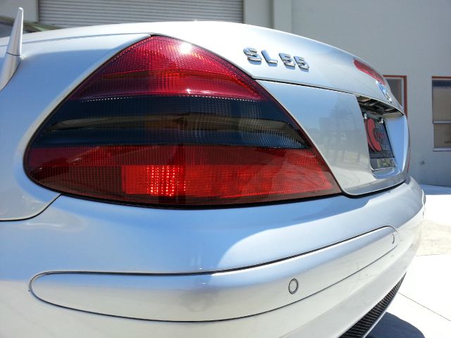 Mercedes-Benz SL-Class 2004 photo 2