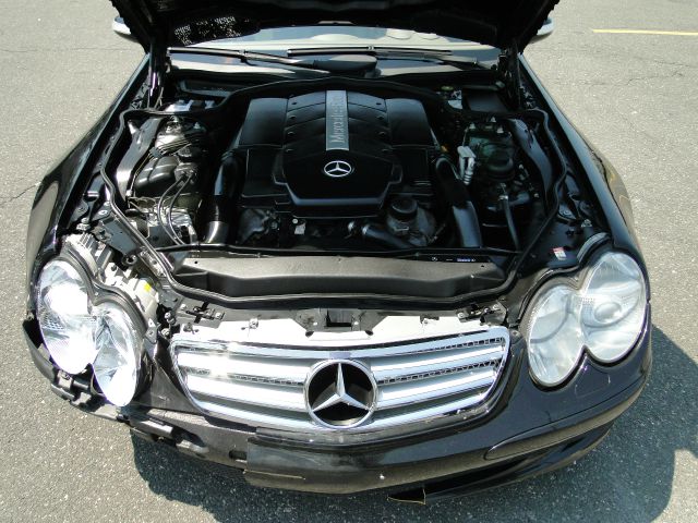 Mercedes-Benz SL-Class 2004 photo 3