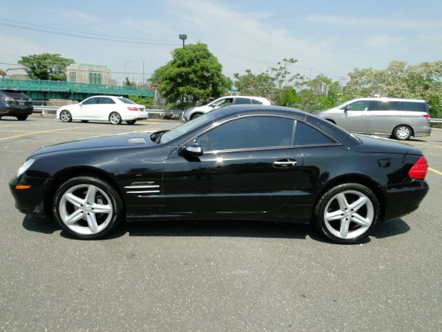 Mercedes-Benz SL-Class 2004 photo 33