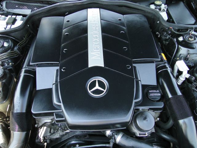 Mercedes-Benz SL-Class 2004 photo 41