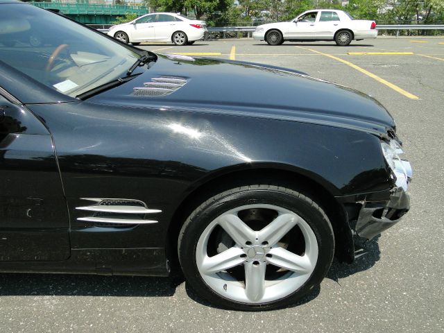 Mercedes-Benz SL-Class 2004 photo 8