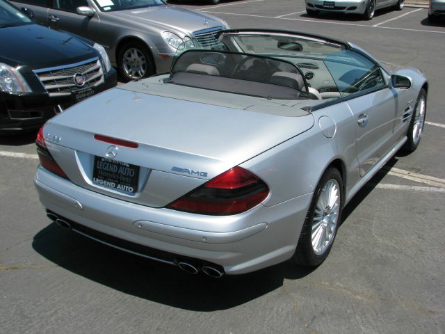 Mercedes-Benz SL-Class 2004 photo 3