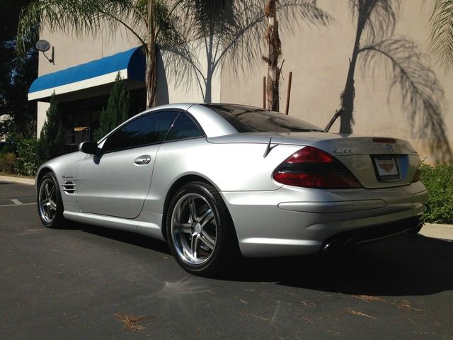 Mercedes-Benz SL-Class 2004 photo 2