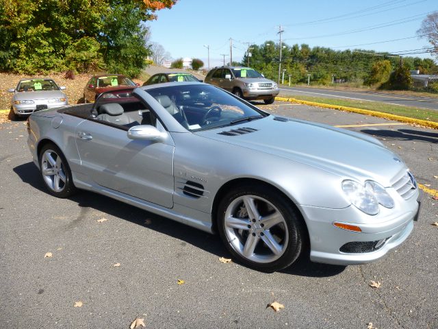 Mercedes-Benz SL-Class 2004 photo 4