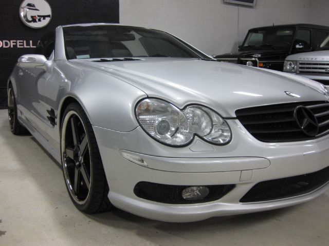 Mercedes-Benz SL-Class 2004 photo 1