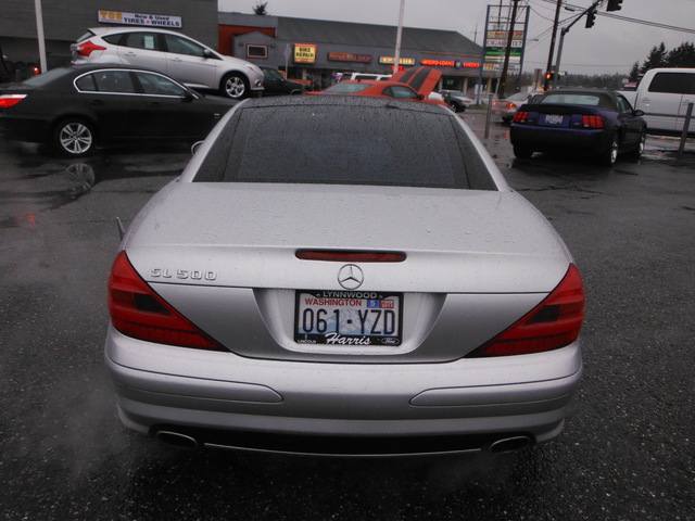 Mercedes-Benz SL-Class 2004 photo 2