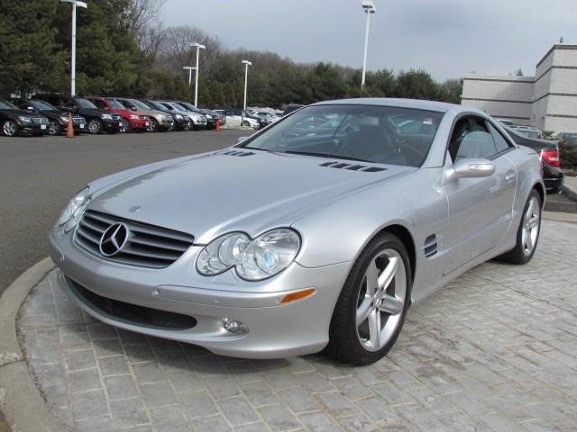 Mercedes-Benz SL-Class 2004 photo 2