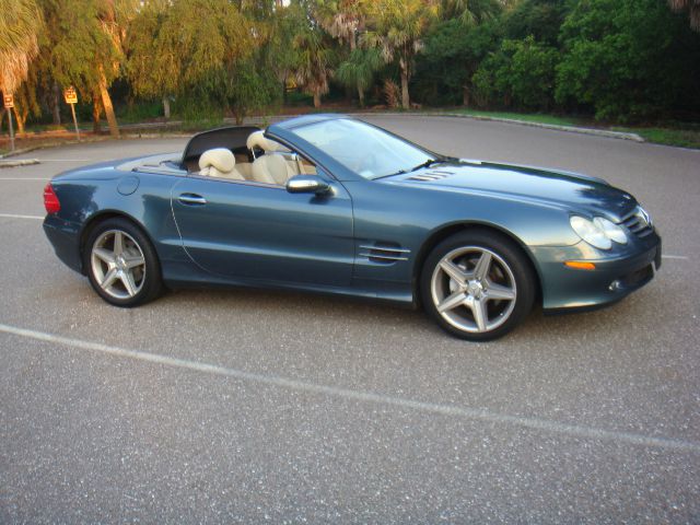 Mercedes-Benz SL-Class 2005 photo 2