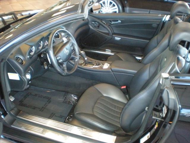 Mercedes-Benz SL-Class 2007 photo 2