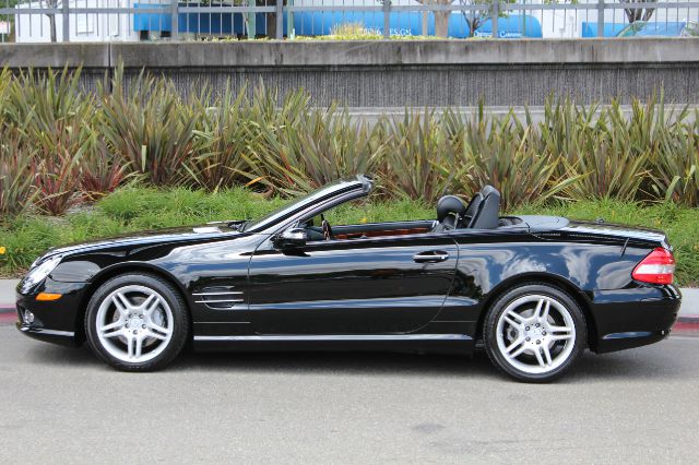 Mercedes-Benz SL-Class 2008 photo 19