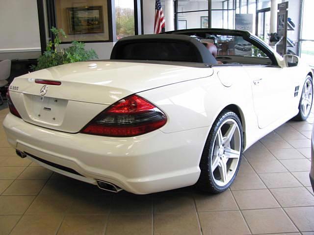 Mercedes-Benz SL-Class 2009 photo 3