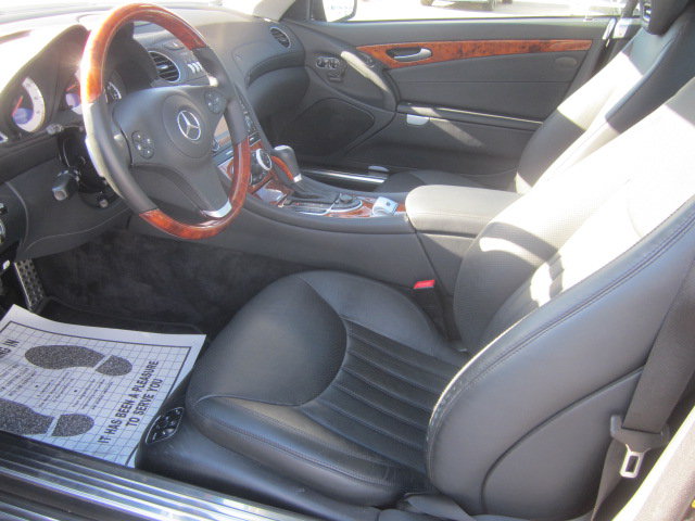 Mercedes-Benz SL-Class 2009 photo 3