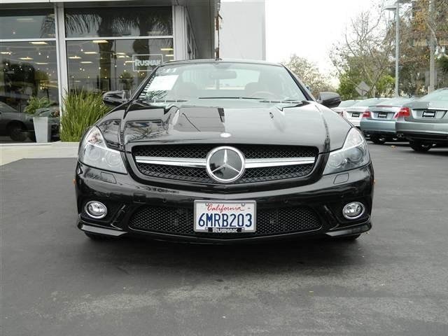 Mercedes-Benz SL-Class 2011 photo 2