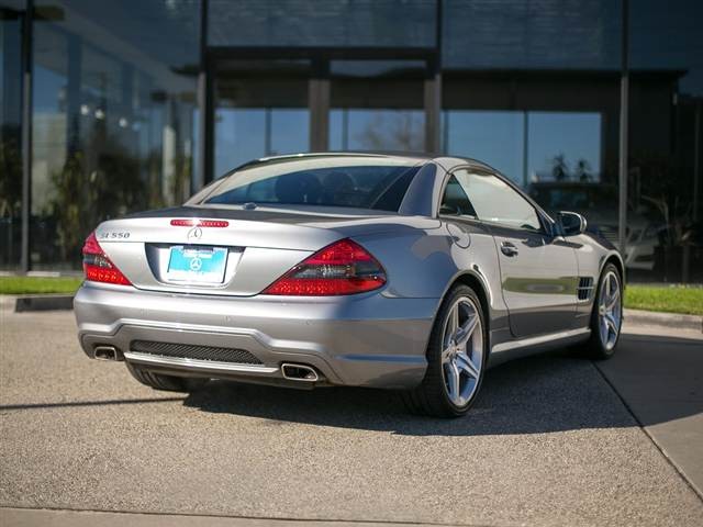 Mercedes-Benz SL-Class 2011 photo 5