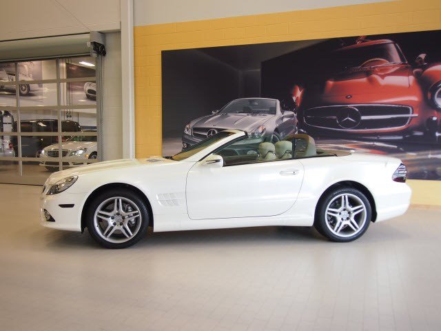 Mercedes-Benz SL-Class 2011 photo 1