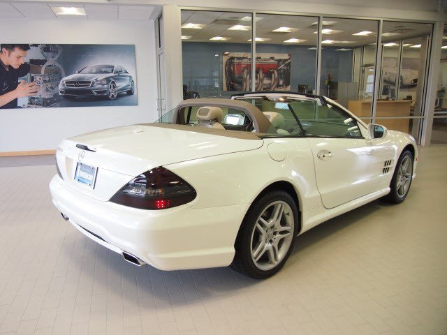 Mercedes-Benz SL-Class 2011 photo 5